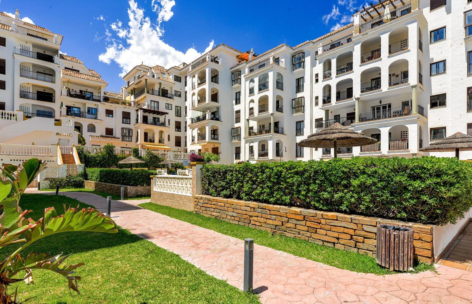 Apartamento Duquesa Port Retreat Manilva Exterior foto